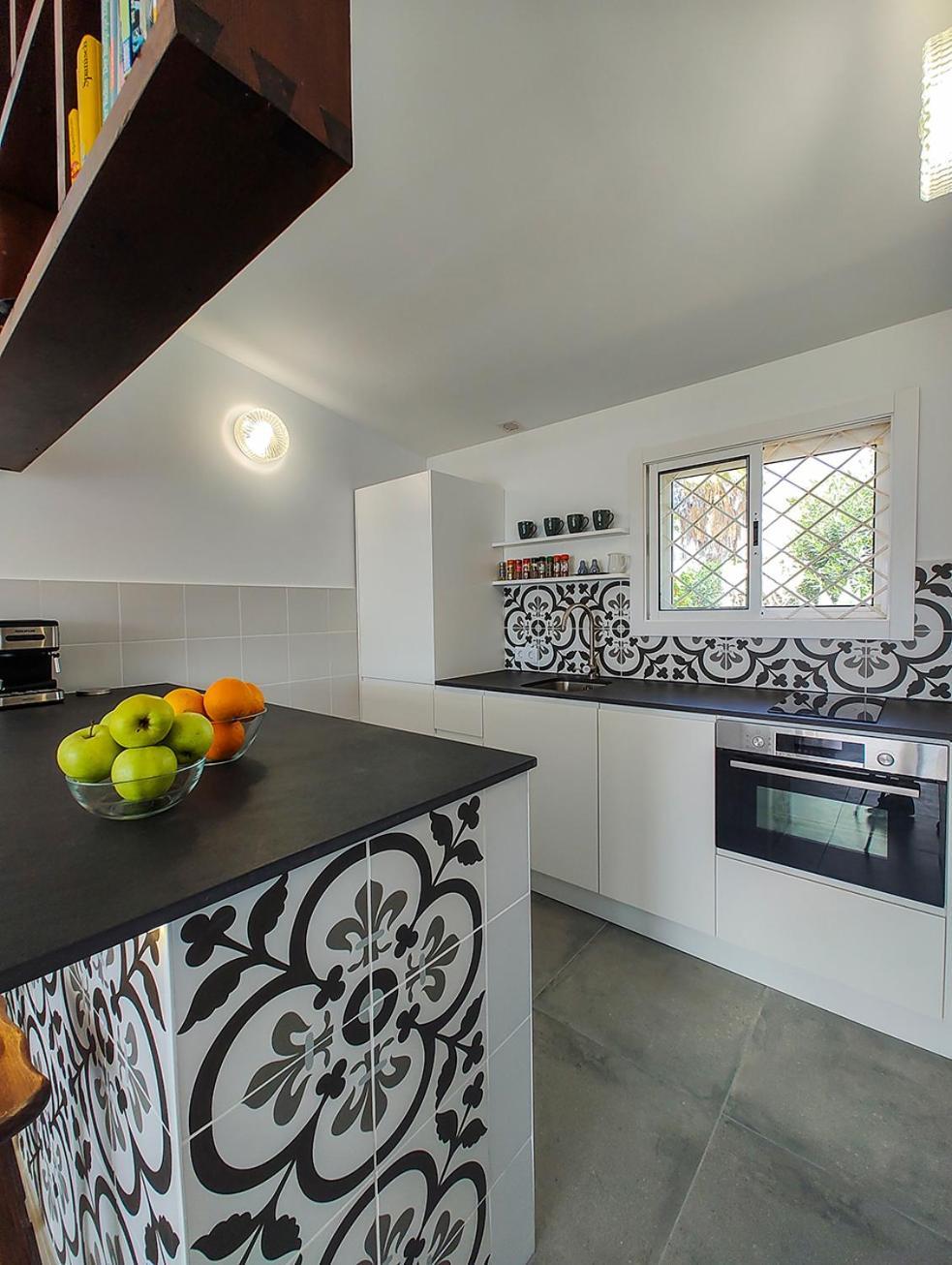 Villa Azure Horizon And Breeze - Panoramic Ocean View And Heated Pool Chayofa Екстер'єр фото
